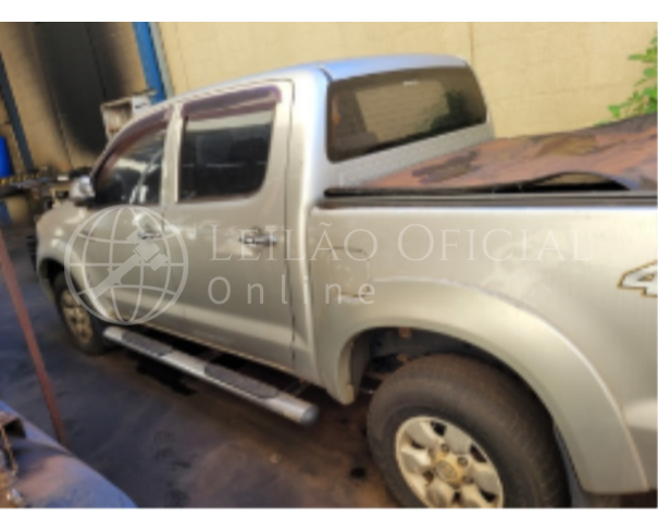 Foto de 11.4 TOYOTA HILUX CD 4X4 SRV, COR PRATA, 2005/2006.